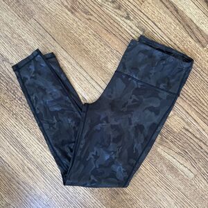 Women’s Pants Store Black Metallic Shimmer Camo Leggings Pants - Medium